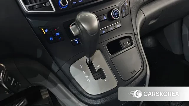 Hyundai The New Grand Starex id 3748542 из Кореи 19