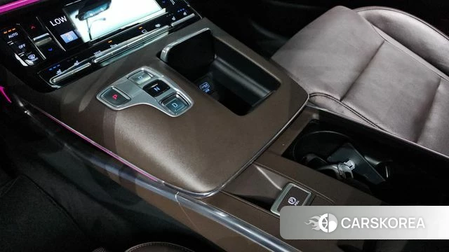 Hyundai The New Grandeur IG id 4384211 из Кореи 19