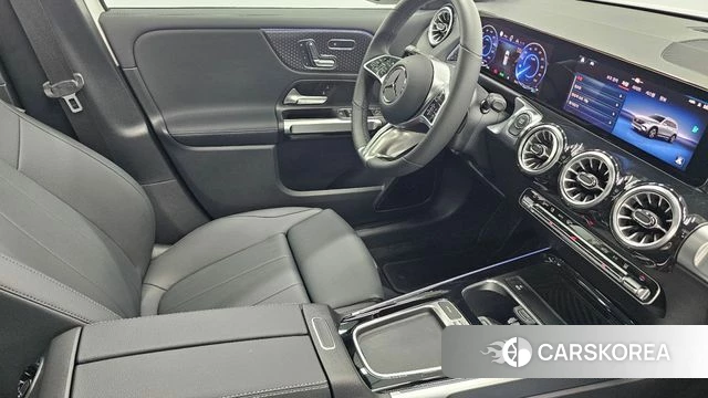 Mercedes-Benz EQB X243 id 4493484 из Кореи 16