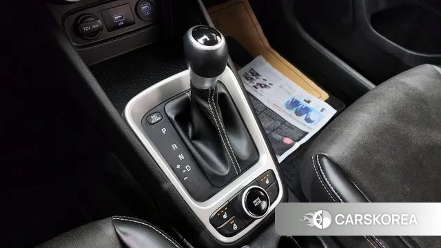 Hyundai Venue id 3038952 из Кореи 19