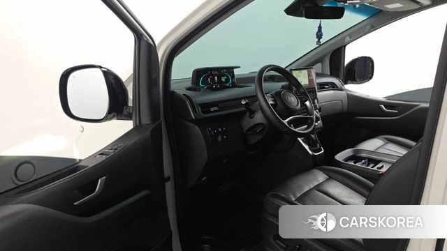 Hyundai Staria id 4279960 из Кореи 32