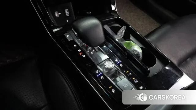 Kia K7 Premier Hybrid id 3453845 из Кореи 19