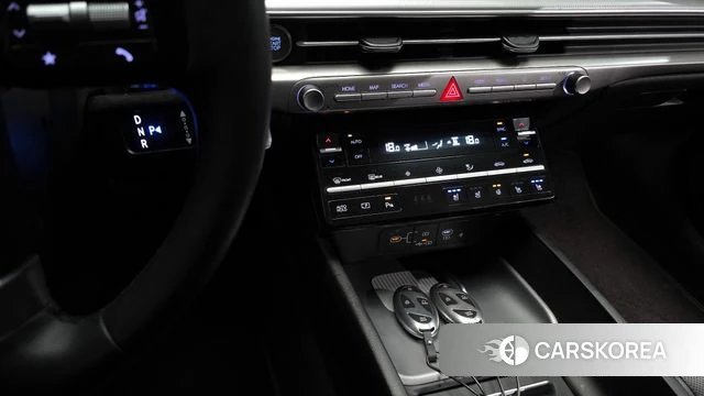 Hyundai Grandeur (GN7) id 3793672 из Кореи 19