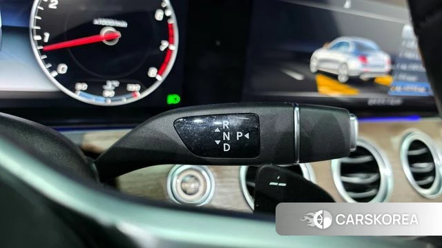 Mercedes-Benz E-Class W213 id 3813533 из Кореи 19