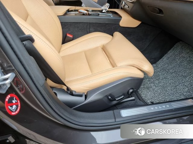 Volvo S90 id 3823806 из Кореи 19