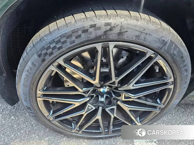 BMW X6M (G06) id 3614870 из Кореи 13