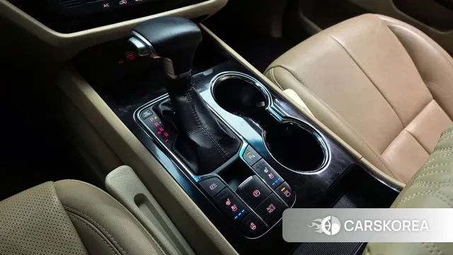 Kia The New Carnival id 3588361 из Кореи 19