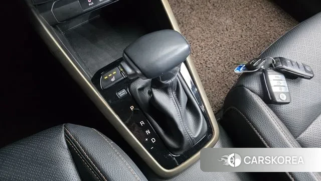 Kia Stonic id 3598558 из Кореи 19