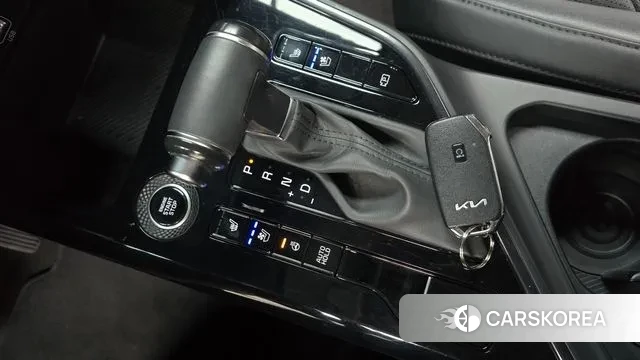 Kia Di Ol Nu Niro id 3777050 из Кореи 19