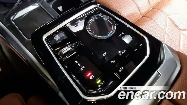 BMW 7 Series (G70) id 2732231 из Кореи 19