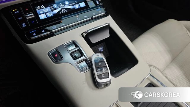 Hyundai The New Grandeur IG Hybrid id 4609028 из Кореи 19