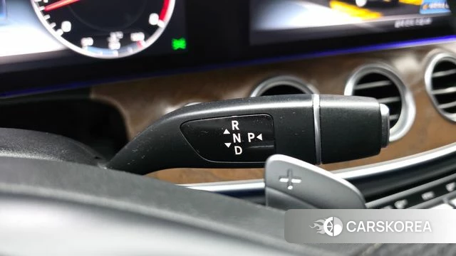 Mercedes-Benz E-Class W213 id 4203913 из Кореи 35