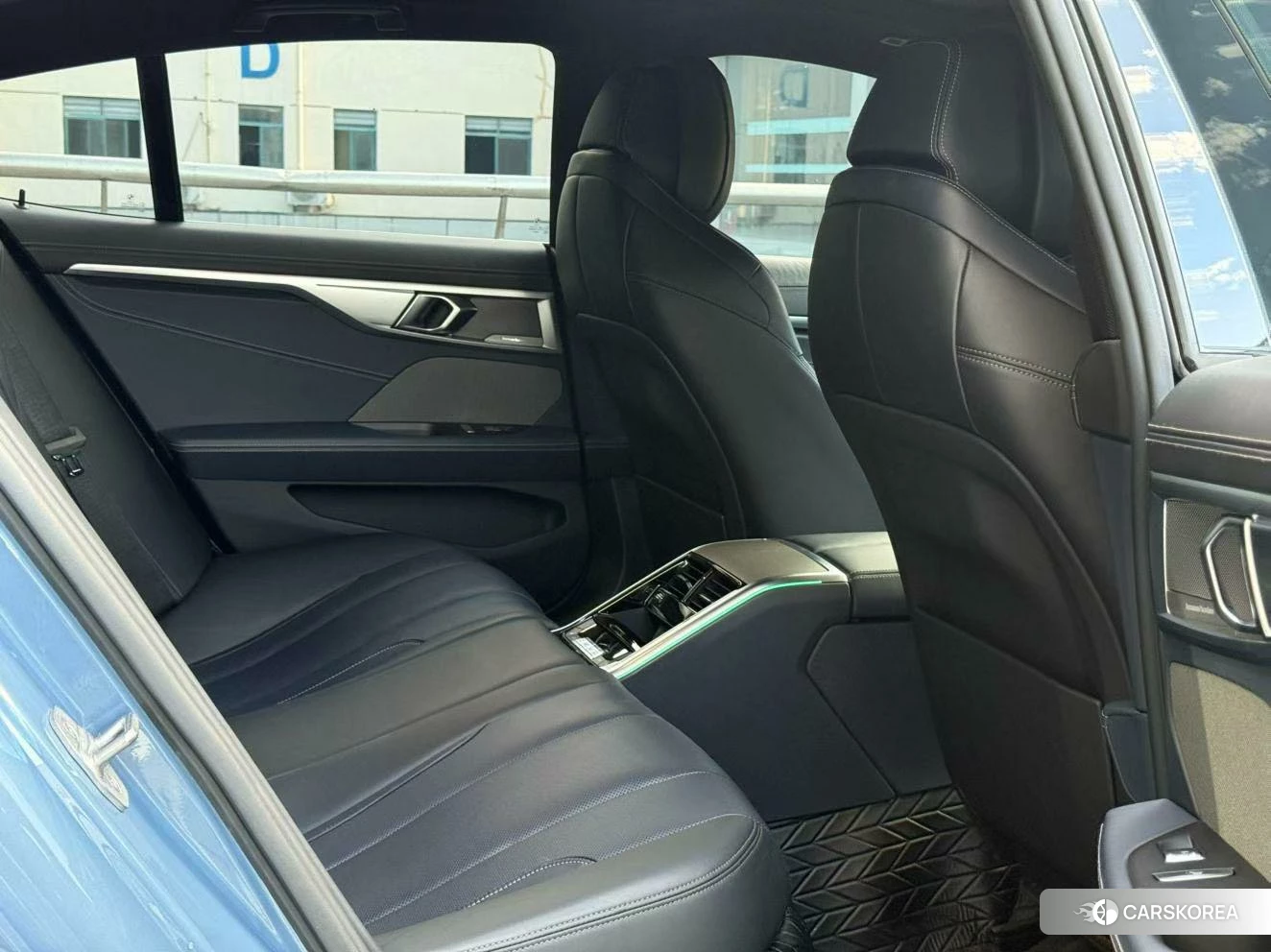 BMW 8 series id 4512406 из Китая 9