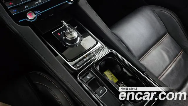 Jaguar F-PACE id 2850468 из Кореи 19