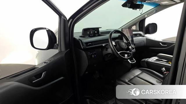 Hyundai Staria id 4282117 из Кореи 33