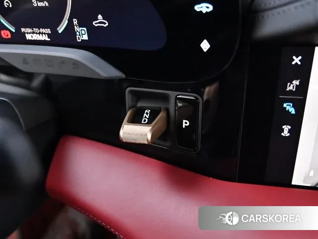 Porsche Taycan id 3353360 из Кореи 19