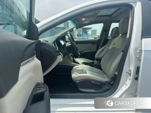 Buick Yinglang id 4212590 из Китая 24
