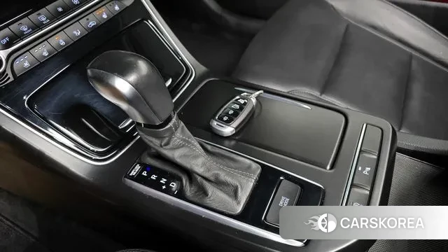 Hyundai Grandeur IG id 3000640 из Кореи 19