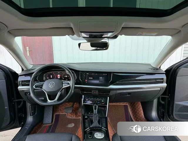 Volkswagen Passat id 4271310 из Китая 9