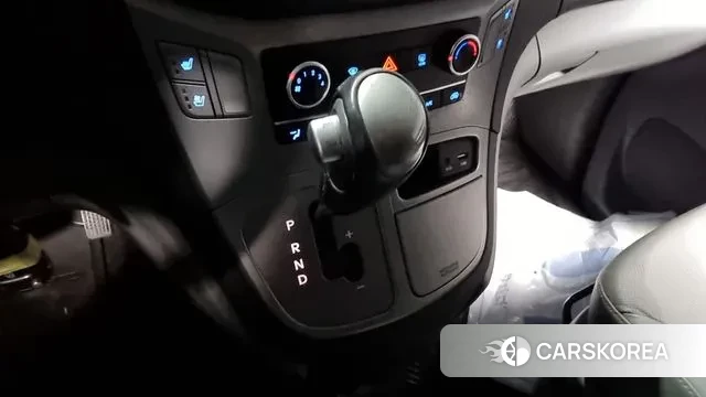 Hyundai The New Grand Starex id 2941421 из Кореи 19