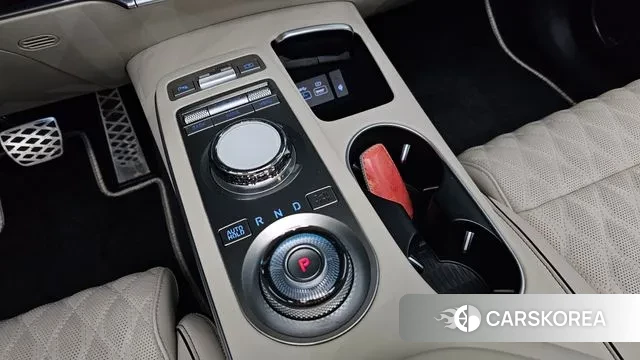 Genesis GV70 id 3555680 из Кореи 19