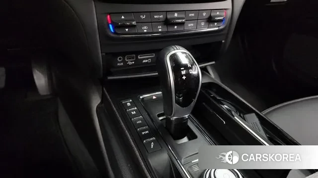 Maserati Ghibli id 3013793 из Кореи 19