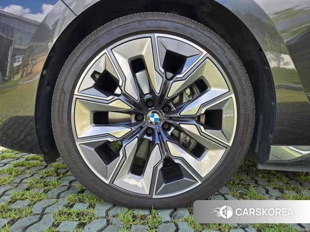 BMW i7 (G70) id 4898273 из Кореи 10
