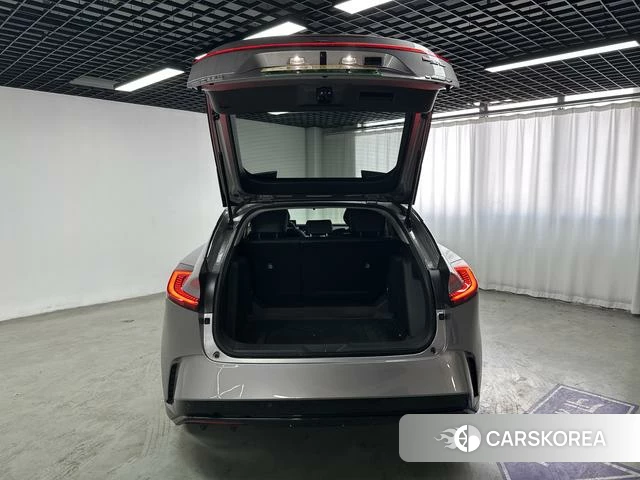 Toyota bZ5 id 4348788 из Китая 19