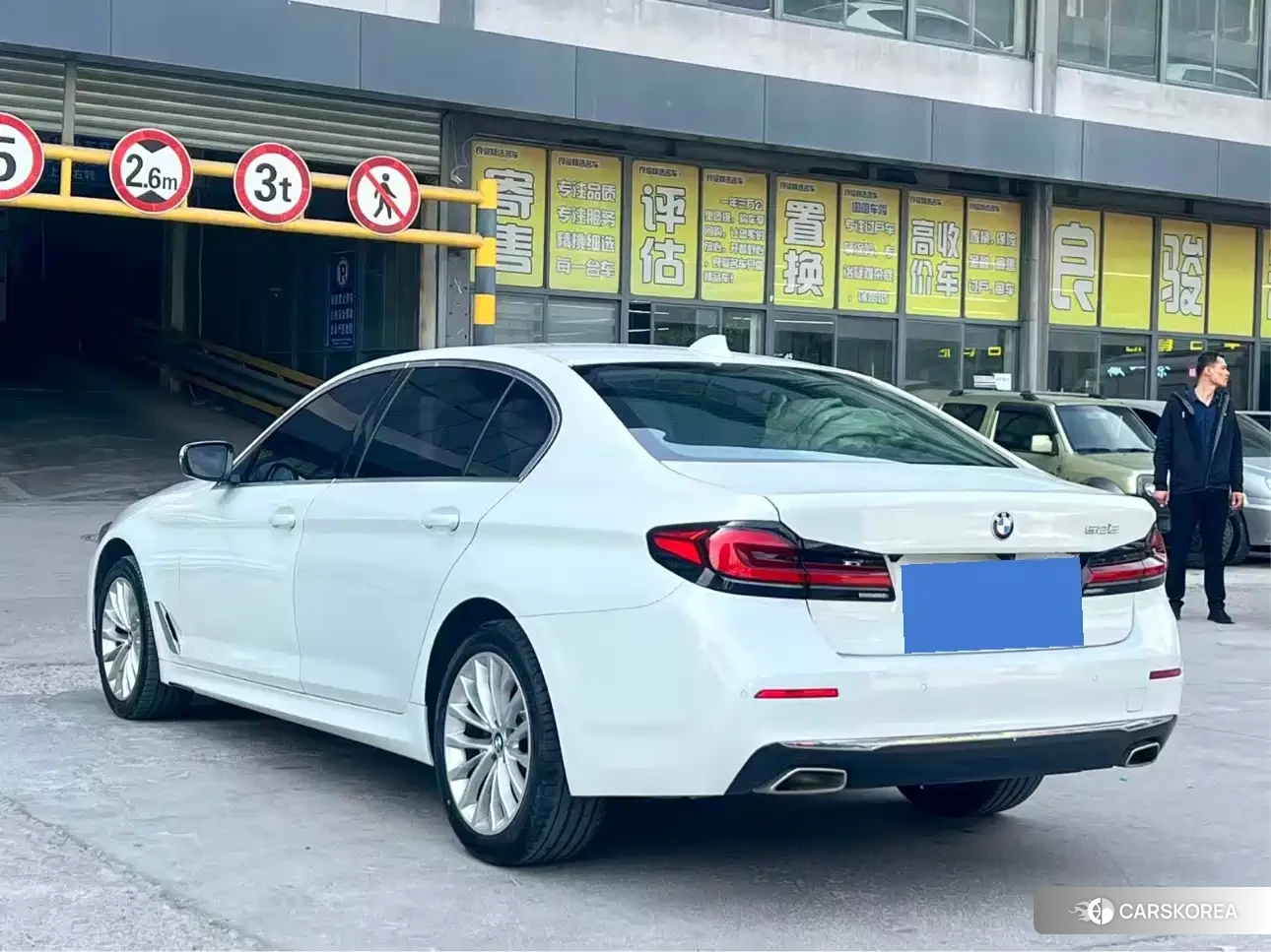 BMW 5 series id 4559767 из Китая 9
