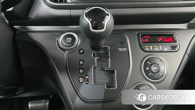 Kia The New Kia Ray id 4696759 из Кореи 23