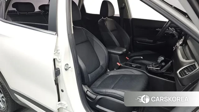 Kia Seltos id 3468114 из Кореи 19