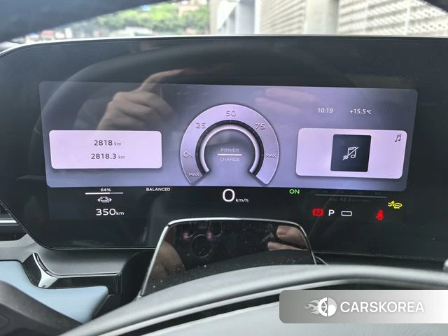 Audi Q6L Sportback e-tron id 4272227 из Китая 14