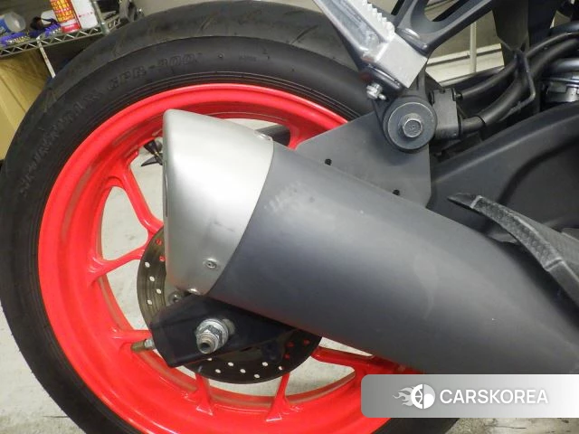 Yamaha YZF-R3 id 3945782 из Японии 33