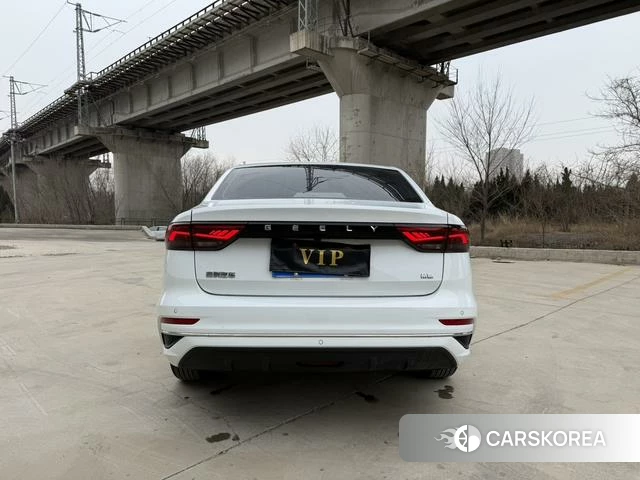Geely Automobile Emgrand id 3919512 из Китая 9