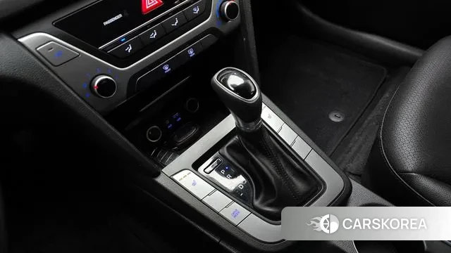 Hyundai Avante AD id 2520982 из Кореи 19