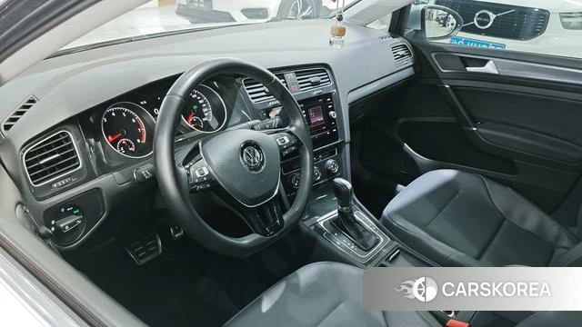 Volkswagen Golf (imported) id 4215035 из Китая 9
