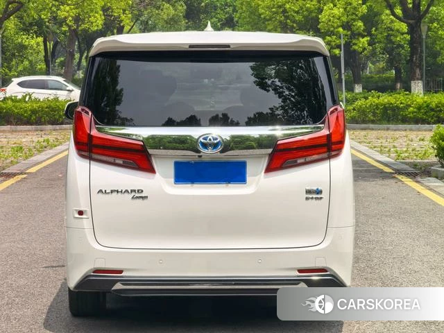 Toyota Elfa id 4365665 из Китая 14