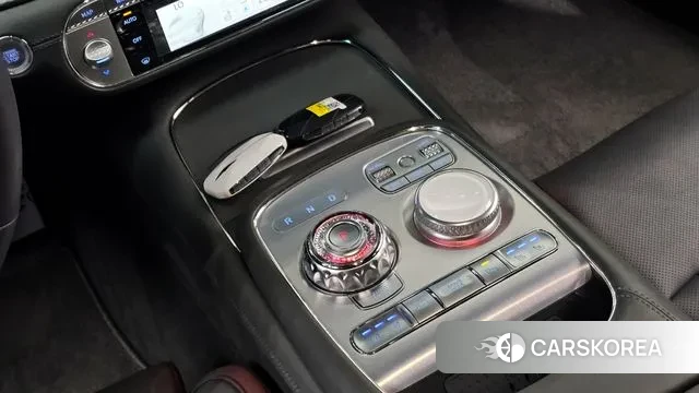 Genesis G90 (RS4) id 3043242 из Кореи 19