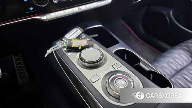 Genesis GV70 id 3043793 из Кореи 19