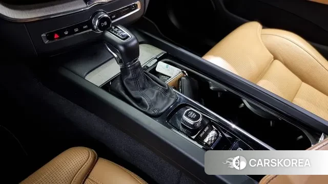 Volvo XC60 second Generation id 2986059 из Кореи 19