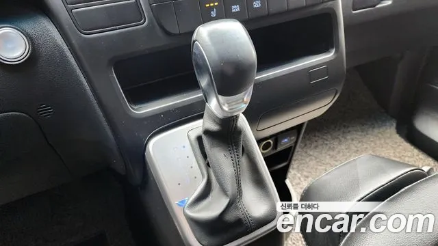 Hyundai Staria id 2477447 из Кореи 19