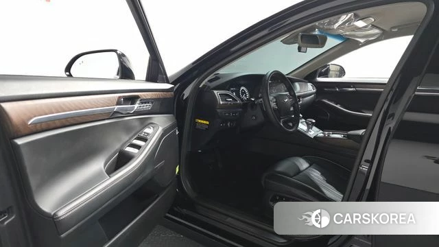 Genesis G90 id 4836184 из Кореи 41