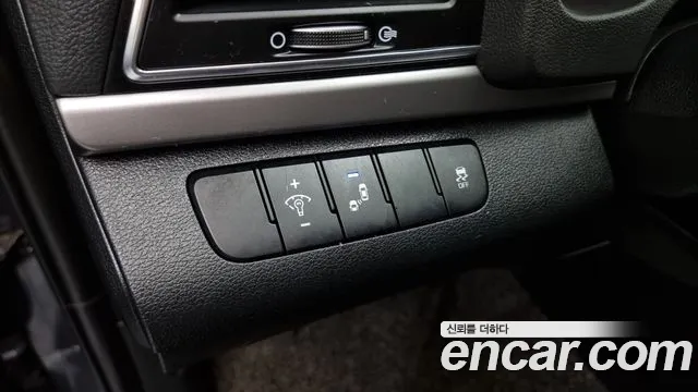 Hyundai Avante AD id 2661926 из Кореи 19