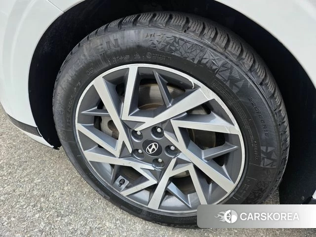 Hyundai Grandeur (GN7) id 4381887 из Кореи 19