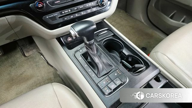 Kia All New Carnival id 3821114 из Кореи 19