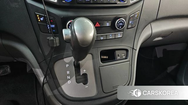Hyundai The New Grand Starex id 4751086 из Кореи 19