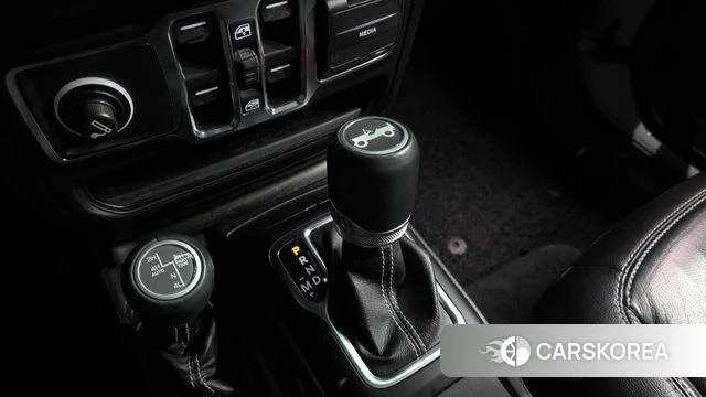 Jeep Wrangler (JL) id 3820374 из Кореи 19