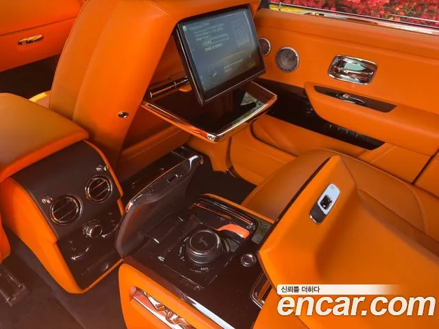 Rolls-Royce Cullinan id 2667945 из Кореи 19