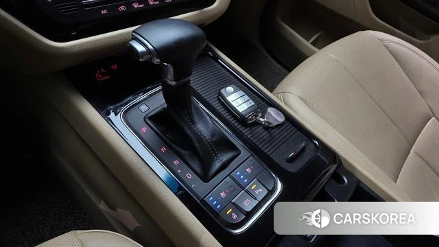 Kia All New Carnival id 4543783 из Кореи 19