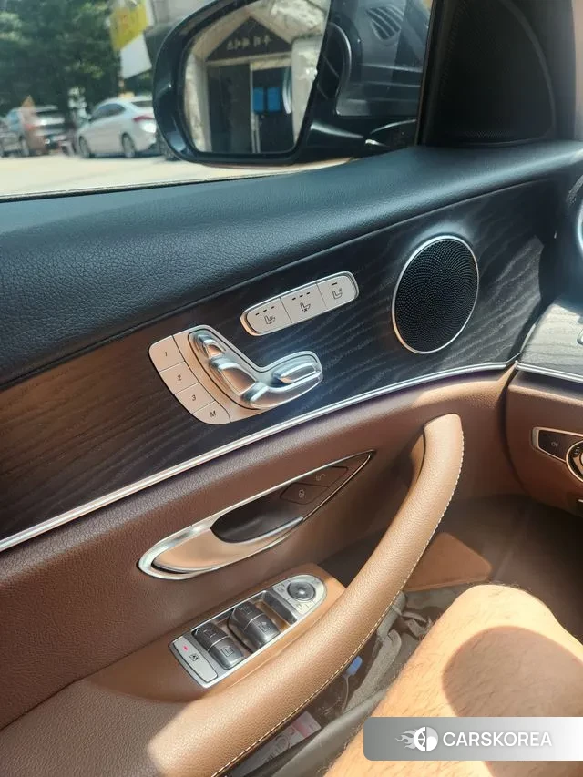 Mercedes-Benz E-Class W213 id 3454375 из Кореи 9